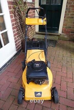 McCulloch self-propelled petrol lawnmower, Briggs & Stratton 18 inch 46cm cut