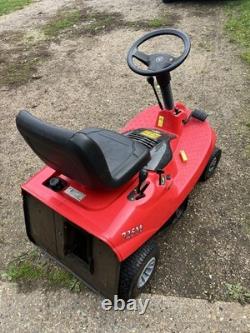 Mountfield 725M Ride On Mower 2008 Briggs & Stratton 190cc Grass Collector