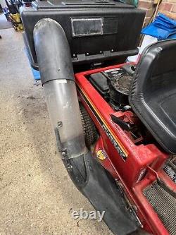 Murray 10/30 Ride On Mower Briggs & Stratton 10hp 30 Great Condition