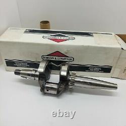 New OEM Briggs and Stratton 809811 CRANKSHAFT