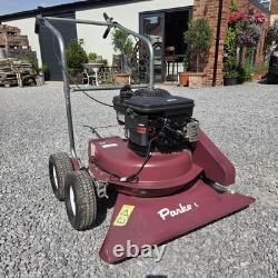 Parker Leaf Vacuum Collector Briggs & Stratton Petrol 5hp NO BAG