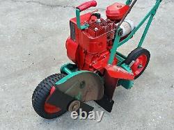 Power Trim model 200 Commercial Residential Edger Briggs & Stratton Engine 3 HP