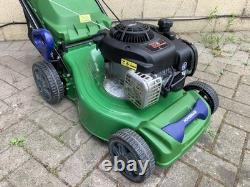 Powerbase XSS41D Petrol Lawnmower Briggs & Stratton 125cc Engine 41cm Cut