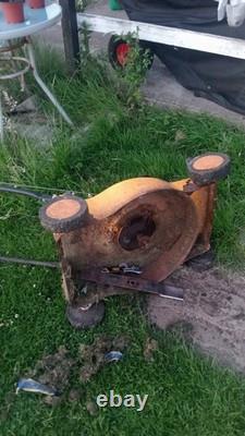 Push Mower with A Briggs and Stratton Engine Come with Grass Bag Lawn Mower