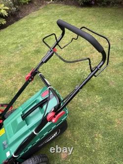 Qualcast 161cc Briggs & Stratton Key Start Self Pro Petrol Lawnmower XSZ53C-SD-E