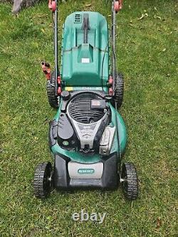 Qualcast Self-Propelled Briggs And Stratton Powered Lawnmower