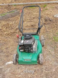 Qualcast Xss41c Petrol Mower 41cm Medium / Large Gardens Briggs Stratton 41 CM