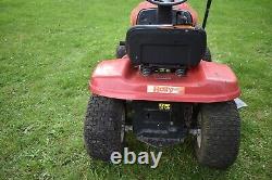 Rally REB1192 Ride On Mower With 36 Deck Briggs & Stratton 11.5HP