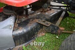 Rally REB1192 Ride On Mower With 36 Deck Briggs & Stratton 11.5HP