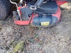 Ride-On Lawn Mower Briggs and Stratton 16 hp simplicity broadmoor GWO