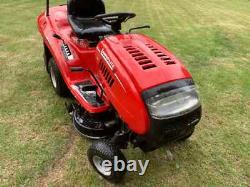 Ride On Mower MTD Lawnflite 703 Twin Blade Briggs And Stratton