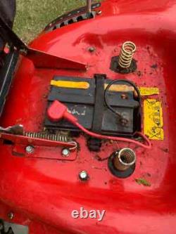 Ride On Mower MTD Lawnflite 703 Twin Blade Briggs And Stratton