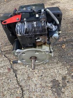 Ride On Mower Vertical 11.5 HP Side Valve Briggs And Stratton Engine