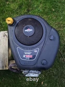 Ride on lawn mower Intek 15.5 HP Briggs and Stratton 31E677 Petrol Engine C500h