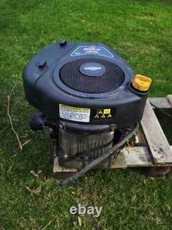 Ride on lawn mower Intek 15.5 HP Briggs and Stratton 31E677 Petrol Engine C500h