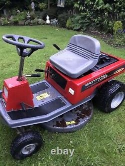 Rideon Sit Down Lawn Mower By Murrey Sentinel Briggs & Stratton Engine