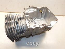Sears Craftsman LT-2000 Mower Briggs Stratton 331777 20hp Engine Block