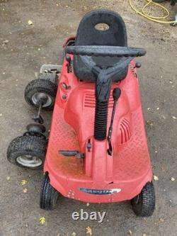Sit On Lawn Mower, Briggs & Stratton Engine Ride On Mower Spares or Repair
