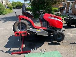 Sit On Mower 656cc Twin Briggs & Stratton 42 Cut