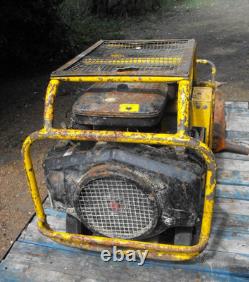 Stanley hydraulic Breaker With Gun Briggs and Stratton 16 hp twin petrol engin