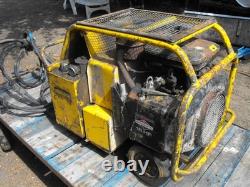 Stanley hydraulic Breaker With Gun Briggs and Stratton 16 hp twin petrol engin