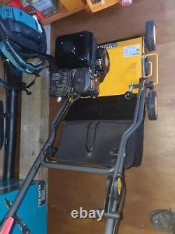 Stiga SVP 40 B Scarifier 4 Stroke Petrol Briggs & Stratton Engine Used Once