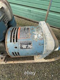 Vintage Briggs & Stratton Generator