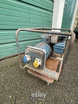 Vintage Briggs & Stratton Generator