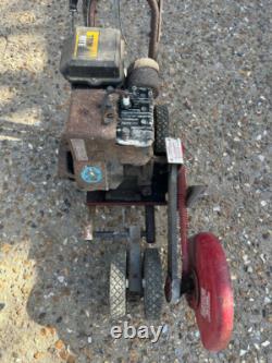 Vintage Trim Rite Edger Briggs & Stratton Engine Turning over, not running