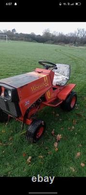 Westwood Mower T1200 Briggs and Stratton 12hp Tractor Unit Only Spares Or Repair