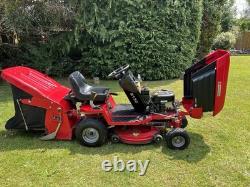 Westwood S130 Ride-On Mower. Briggs & Stratton 13.5 HP, 32 Cutting Deck
